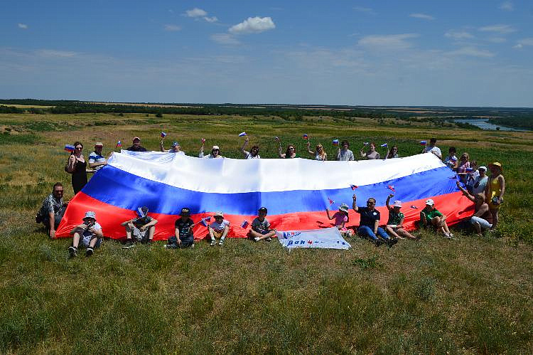  Работники АО «Донэнерго» совершили корпоративную поездку в хутор Старозолотовский